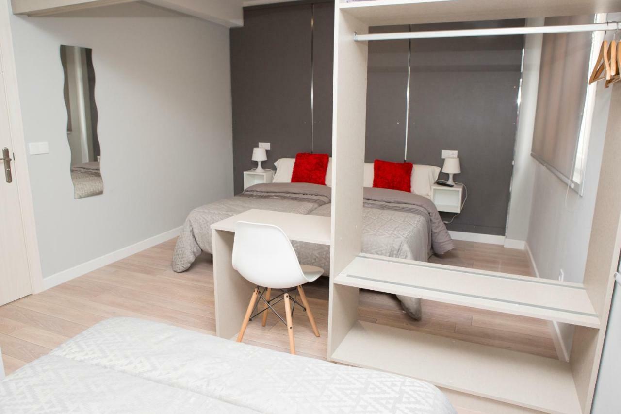 Hostal Kukia Noia Exteriér fotografie